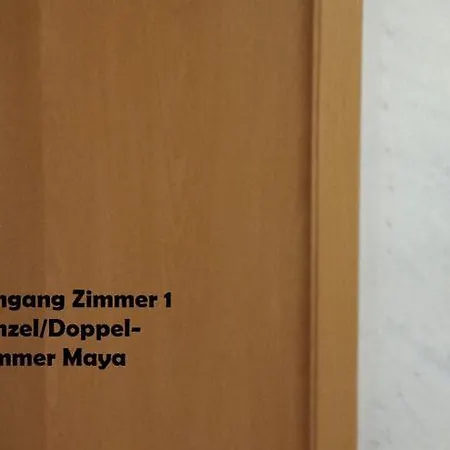 Monteurunterkunft Haus Barbara Пирмазенс