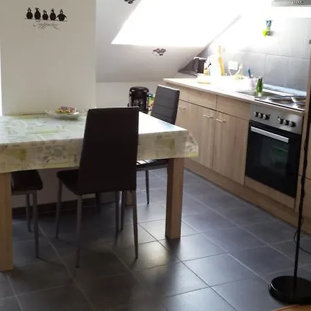 Gasthuis Monteurunterkunft Haus Barbara *